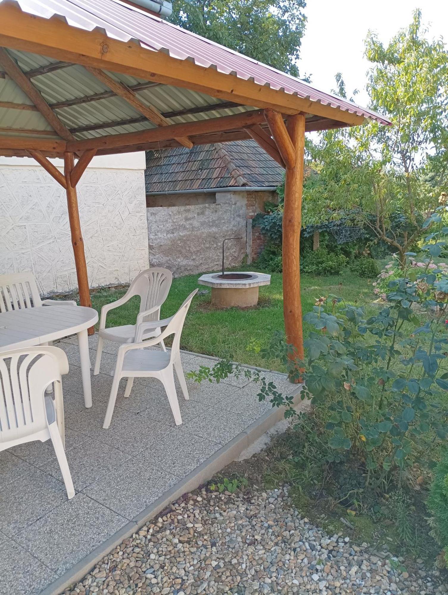 Bandi Vendégház Verpelét Exterior foto